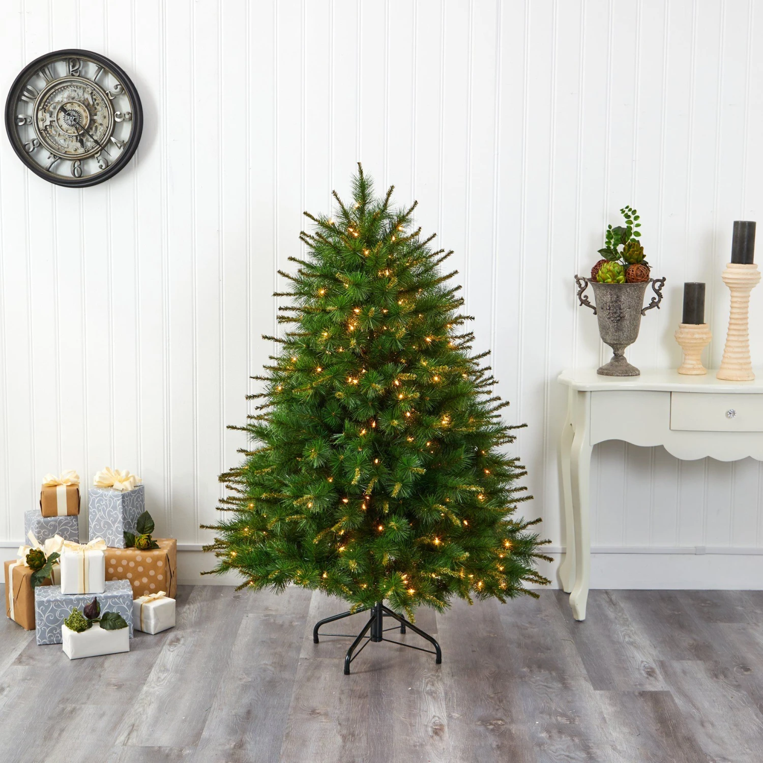 5’ New England Pine Artificial Christmas Tree With 200 Clear Lights And 492 Bendable Branches 5 5’ New England Pine Artificial Christmas Tree With 200 Clear Lights And 492 Bendable Branches - Image 5