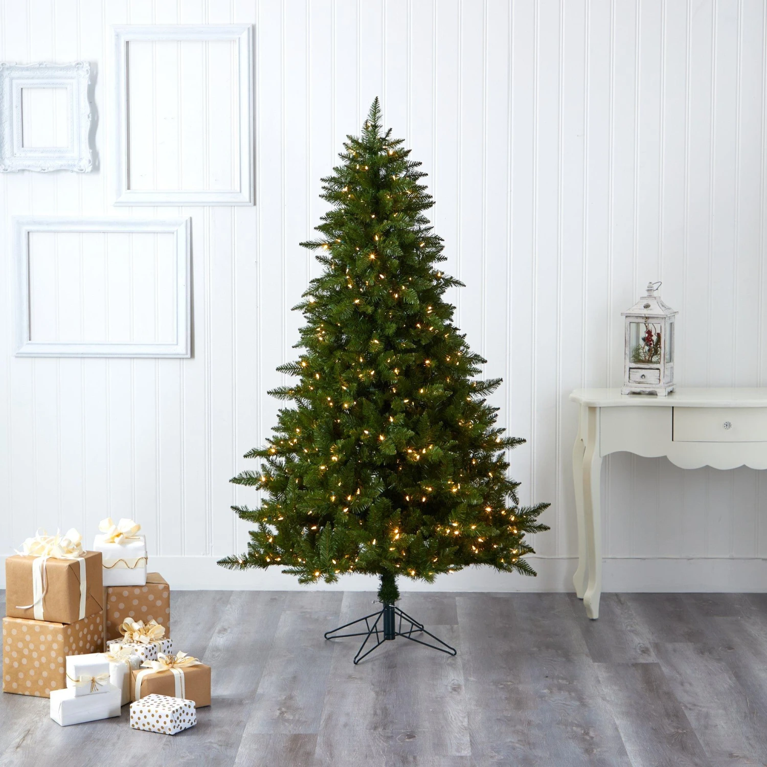 6.5' Vermont Spruce Artificial Christmas Tree 7 6.5' Vermont Spruce Artificial Christmas Tree - Image 7