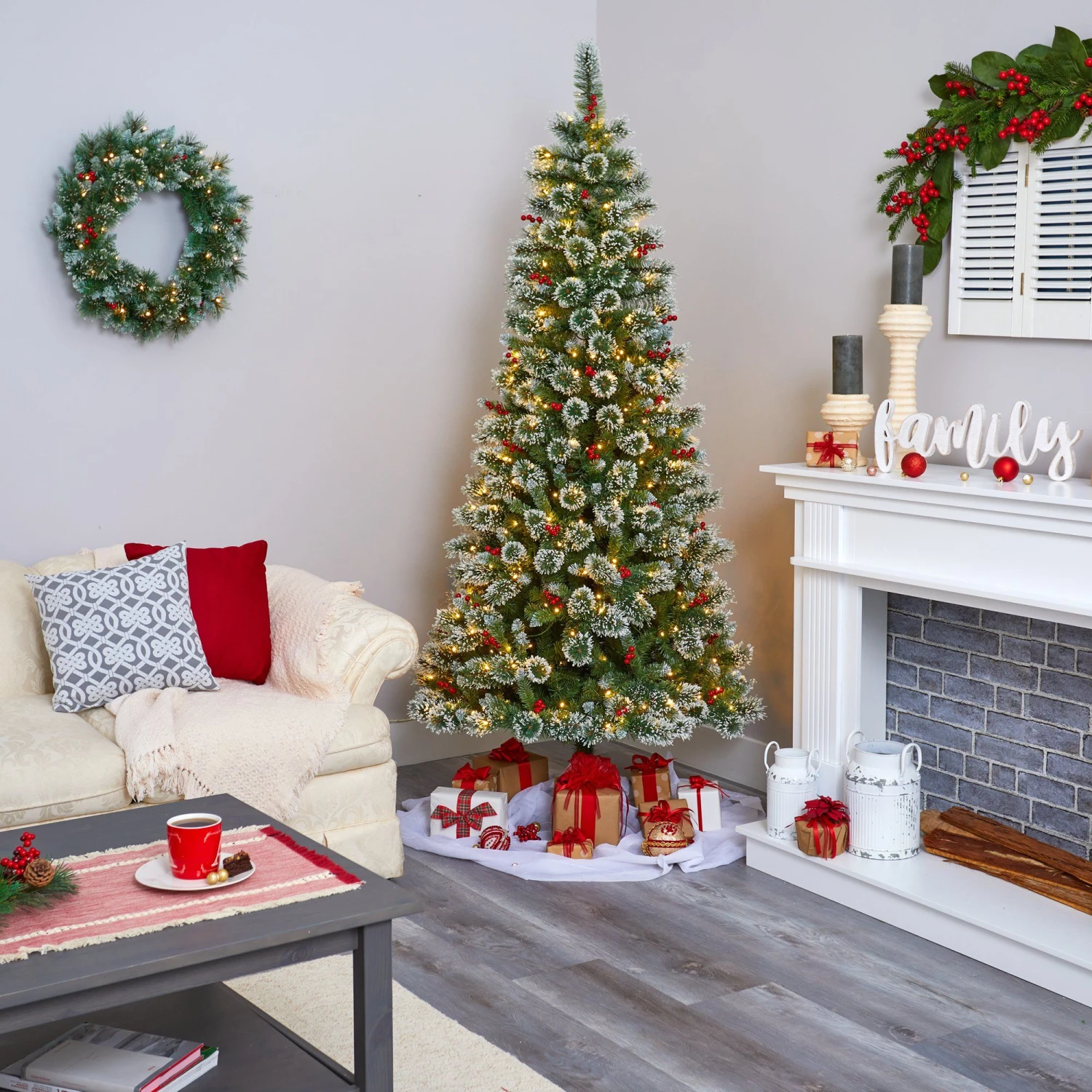 7’ Frosted Swiss Pine Artificial Christmas Tree With 400 Clear LED Lights And Berries 5 7’ Frosted Swiss Pine Artificial Christmas Tree With 400 Clear LED Lights And Berries - Image 5