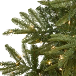 7.5’ Layered Washington Spruce Artificial Christmas Tree With 550 Clear LED Lights And 1325 Bendable Branches -Cheap Artificial Trees Store artificial 75 layered washington spruce artificial christmas tree with 550 clear led lights and 1325 bendable nearly natural 561299